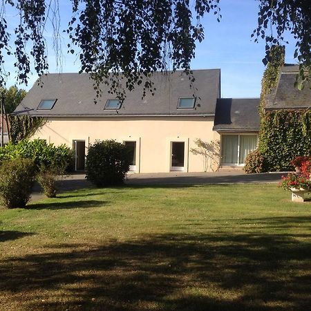 Le Petit Pont Hotell Moncé-en-Belin Exteriör bild