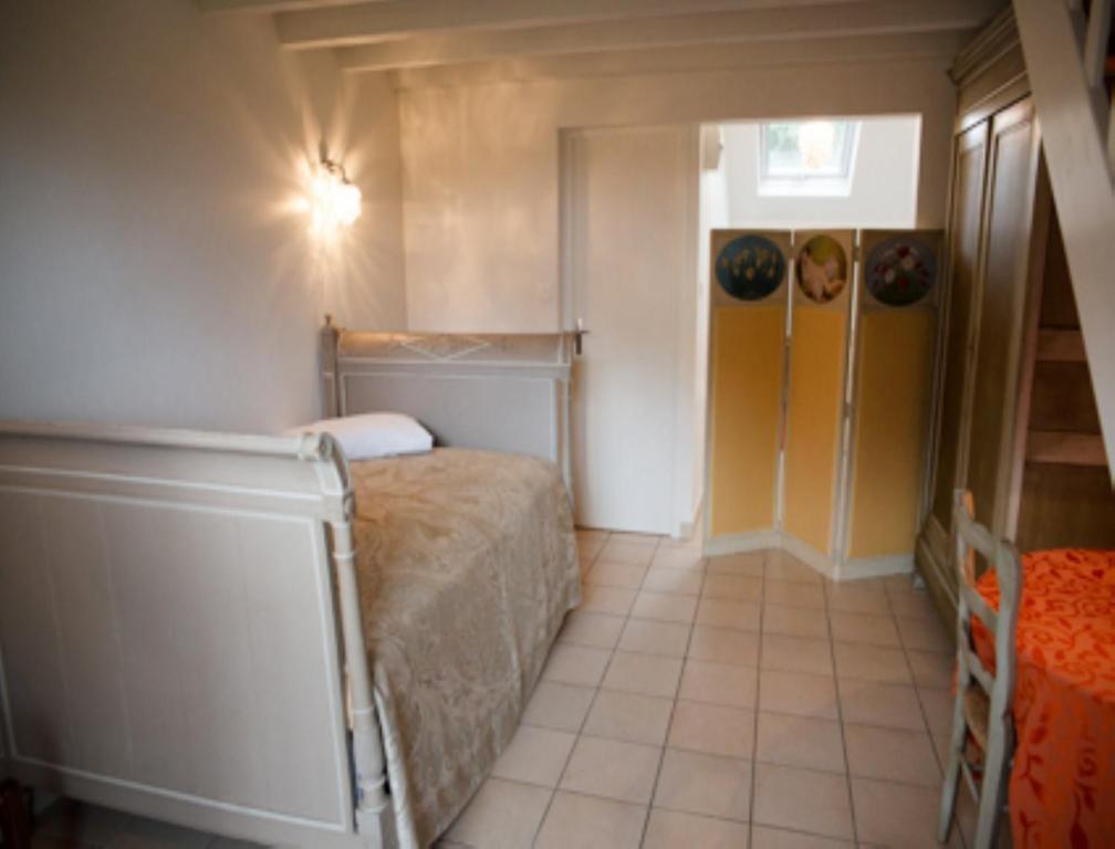 Le Petit Pont Hotell Moncé-en-Belin Exteriör bild